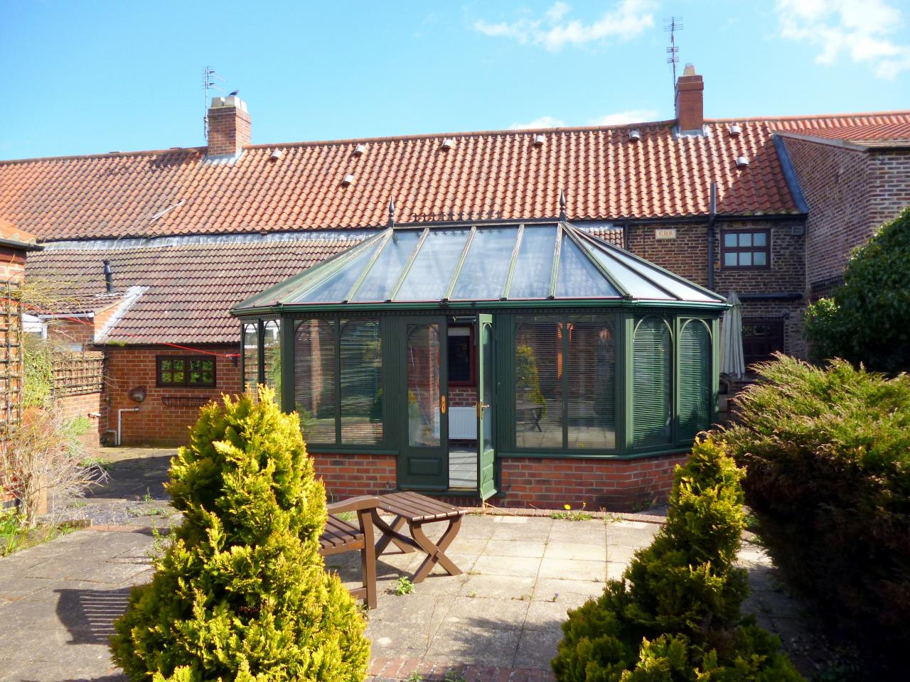 2 bedroom end terraced house Sale Agreed in Ferryhill - Photograph 14.