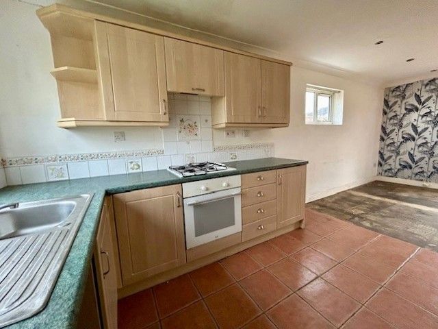 2 bedroom end terraced house For Sale in Shildon - Kitchen Diner.