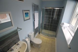 5 bedroom detached bungalow For Sale in Crook - En-Suite.