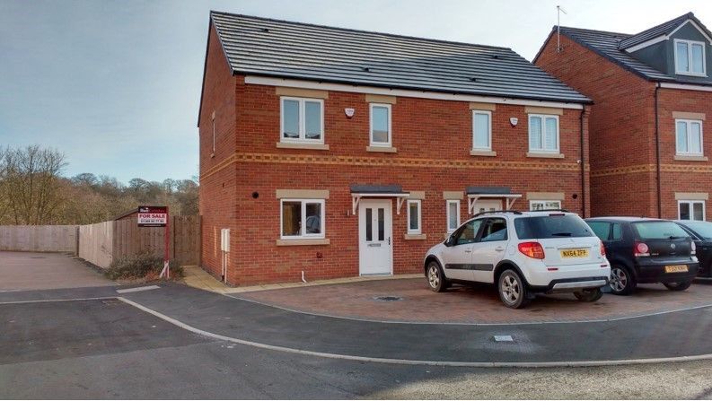 3 bedroom semi-detached house Sale Agreed in Bishop Auckland - Front Elevation.