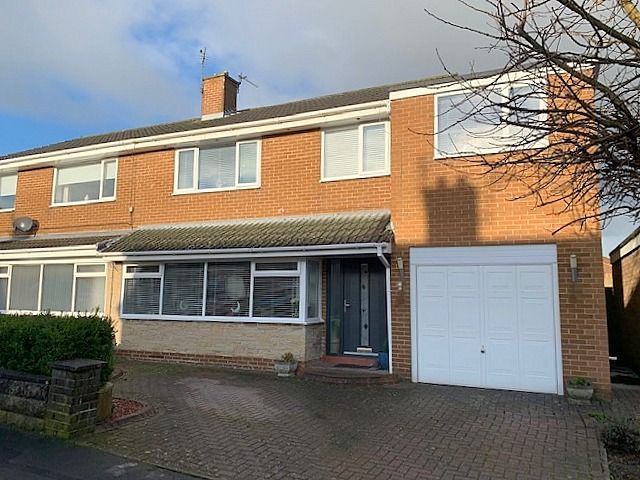 4 bedroom semi-detached house Sold in Bishop Auckland - Front Elevation.