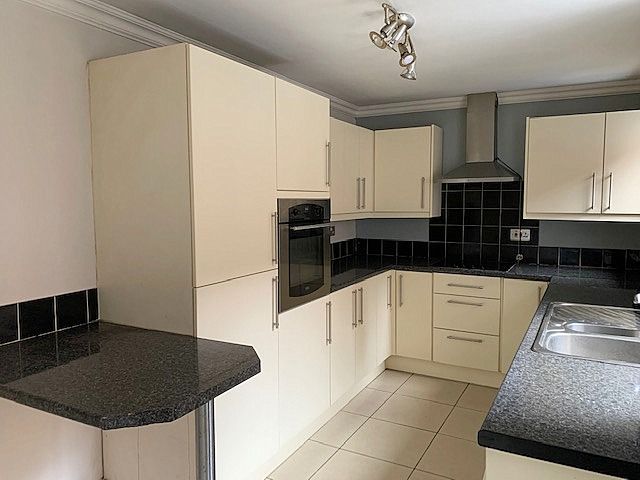 3 bedroom mid terraced house Sale Agreed in Bishop Auckland - Breakfasting Kitchen.