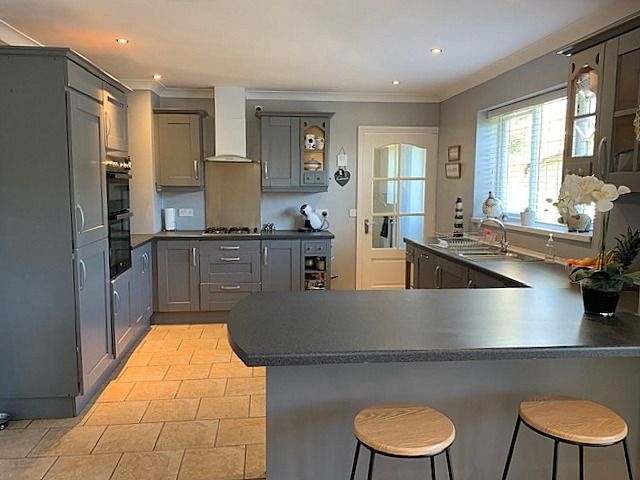 4 bedroom detached house For Sale in Bearpark, Durham - Kitchen Diner/Family Room.