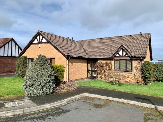3 bedroom detached bungalow Sale Agreed in Bishop Auckland - Front Elevation.