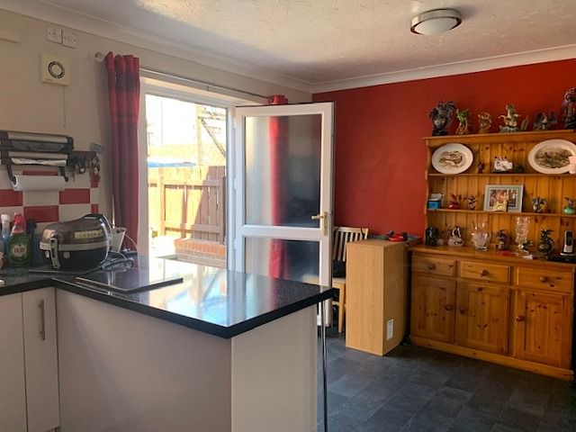 3 bedroom mid terraced house For Sale in Bishop Auckland - Kitchen Diner.