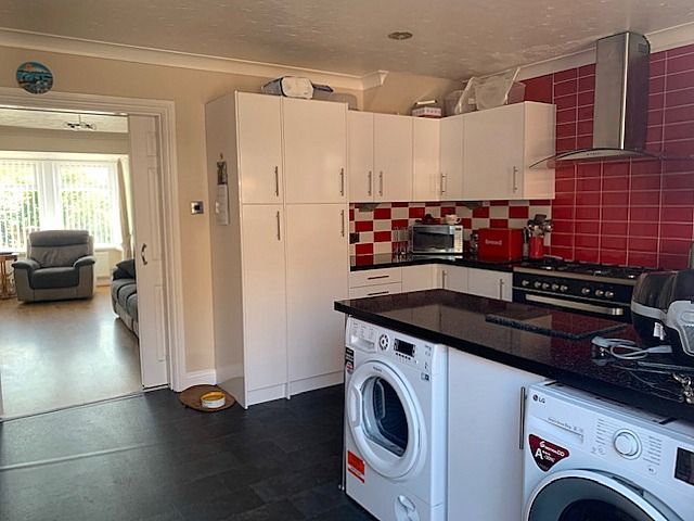 3 bedroom mid terraced house For Sale in Bishop Auckland - Kitchen Diner.