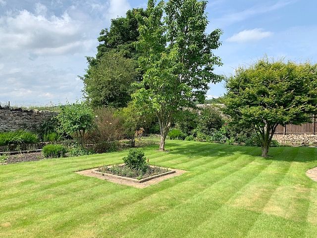 3 bedroom detached house Sale Agreed in Escomb, Bishop Auckland - Open Rear Views.