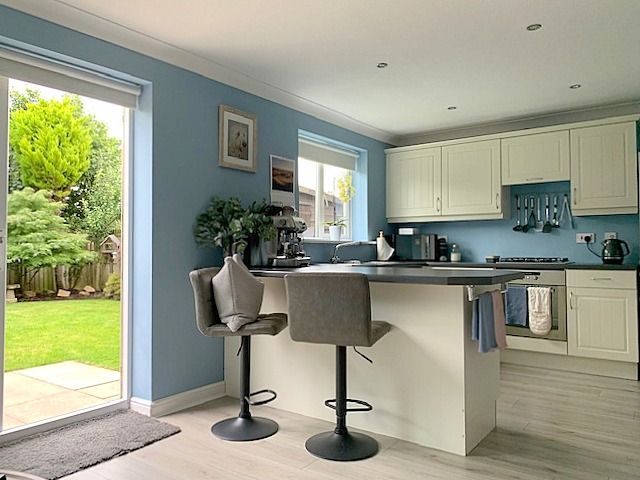 4 bedroom detached house Sale Agreed in Bishop Auckland - Kitchen Diner.