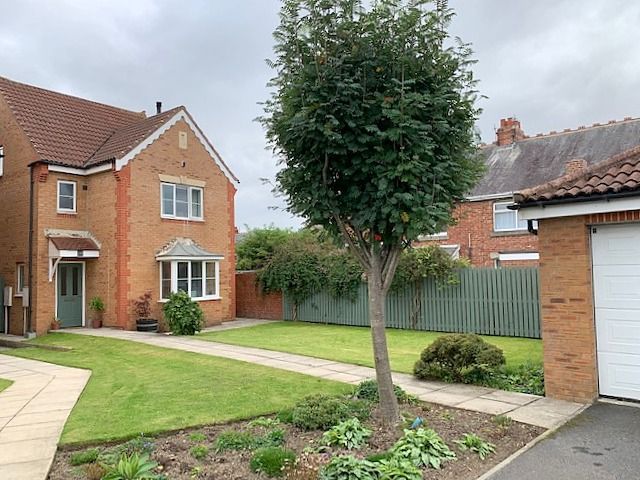 4 bedroom detached house Sale Agreed in Bishop Auckland - Front Elevation.