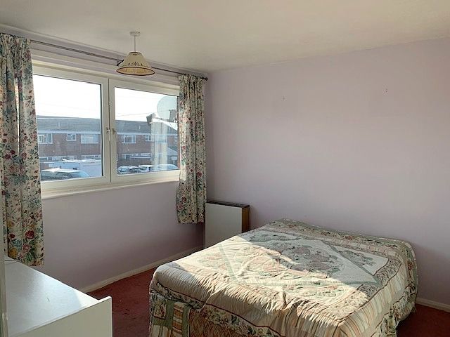 3 bedroom semi-detached house Sale Agreed in Shildon - Bedroom Two.