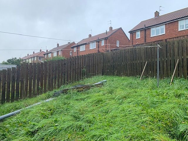 3 bedroom semi-detached house Sale Agreed in Crook - Rear Garden.