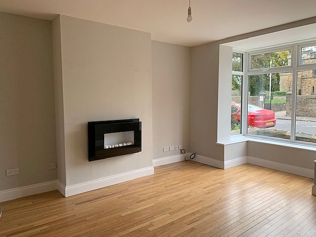 3 bedroom mid terraced house For Sale in Bishop Auckland - Lounge/Diner.