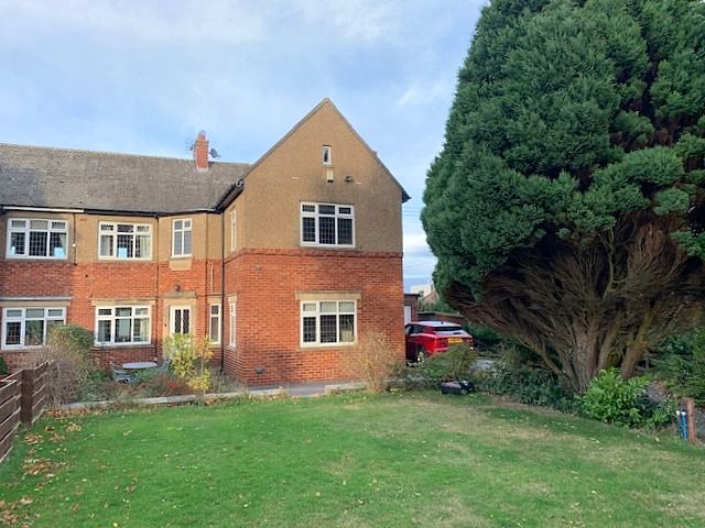 4 bedroom semi-detached house Sale Agreed in Bishop Auckland - Front Elevation.