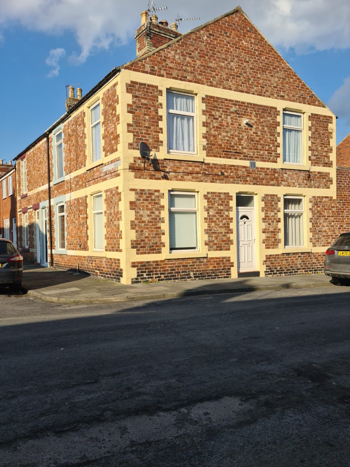 2 bedroom end terraced house Sale Agreed in Bishop Auckland - Photograph 1.