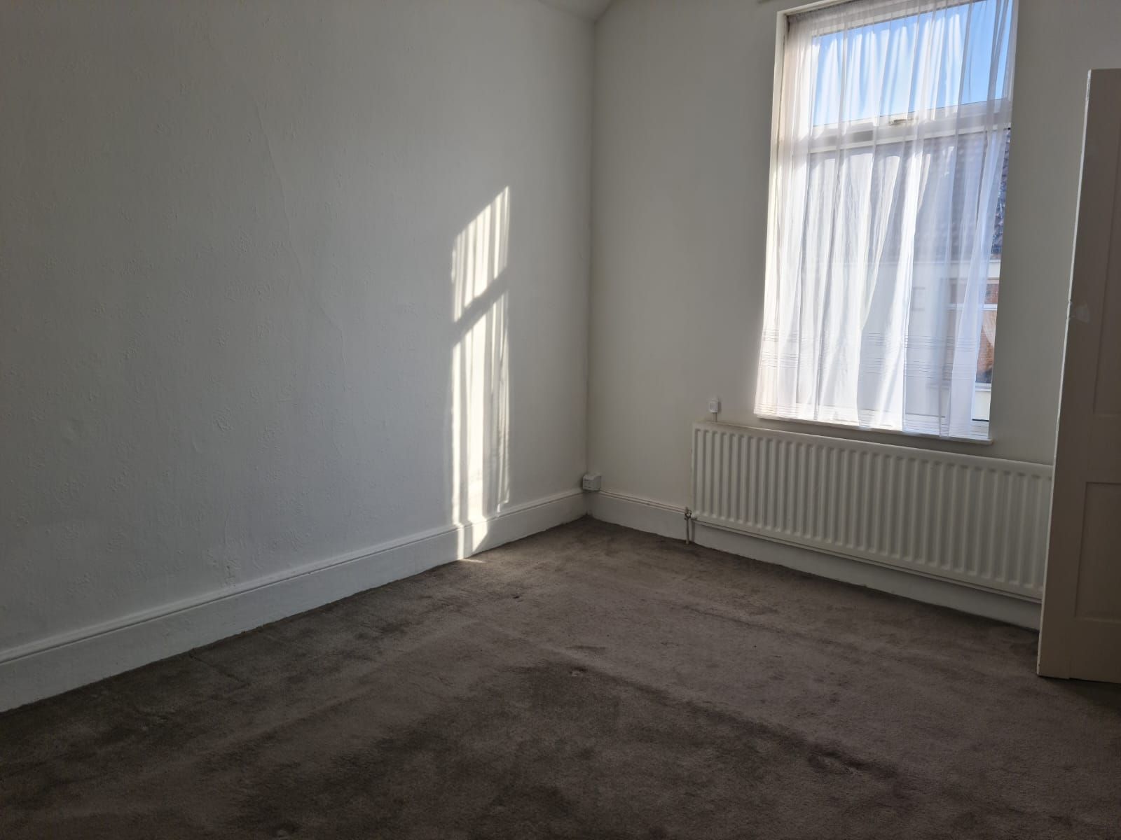 2 bedroom end terraced house Sale Agreed in Bishop Auckland - Photograph 10.