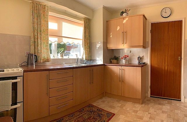 3 bedroom semi-detached house SSTC in Bishop Auckland - Kitchen.
