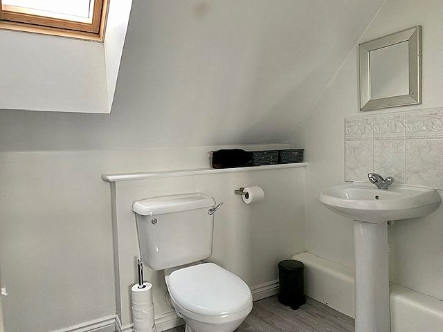 3 bedroom town house SSTC in Bishop Auckland - Photograph 15.