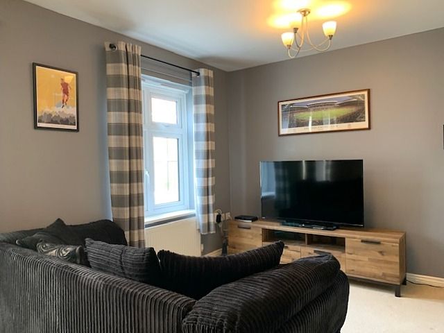 3 bedroom town house SSTC in Bishop Auckland - Photograph 4.