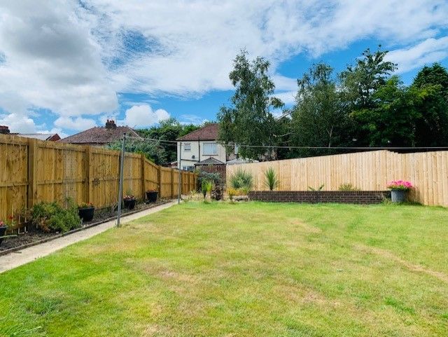 3 bedroom detached house Sold in Bishop Auckland - Rear South Facing Garden.