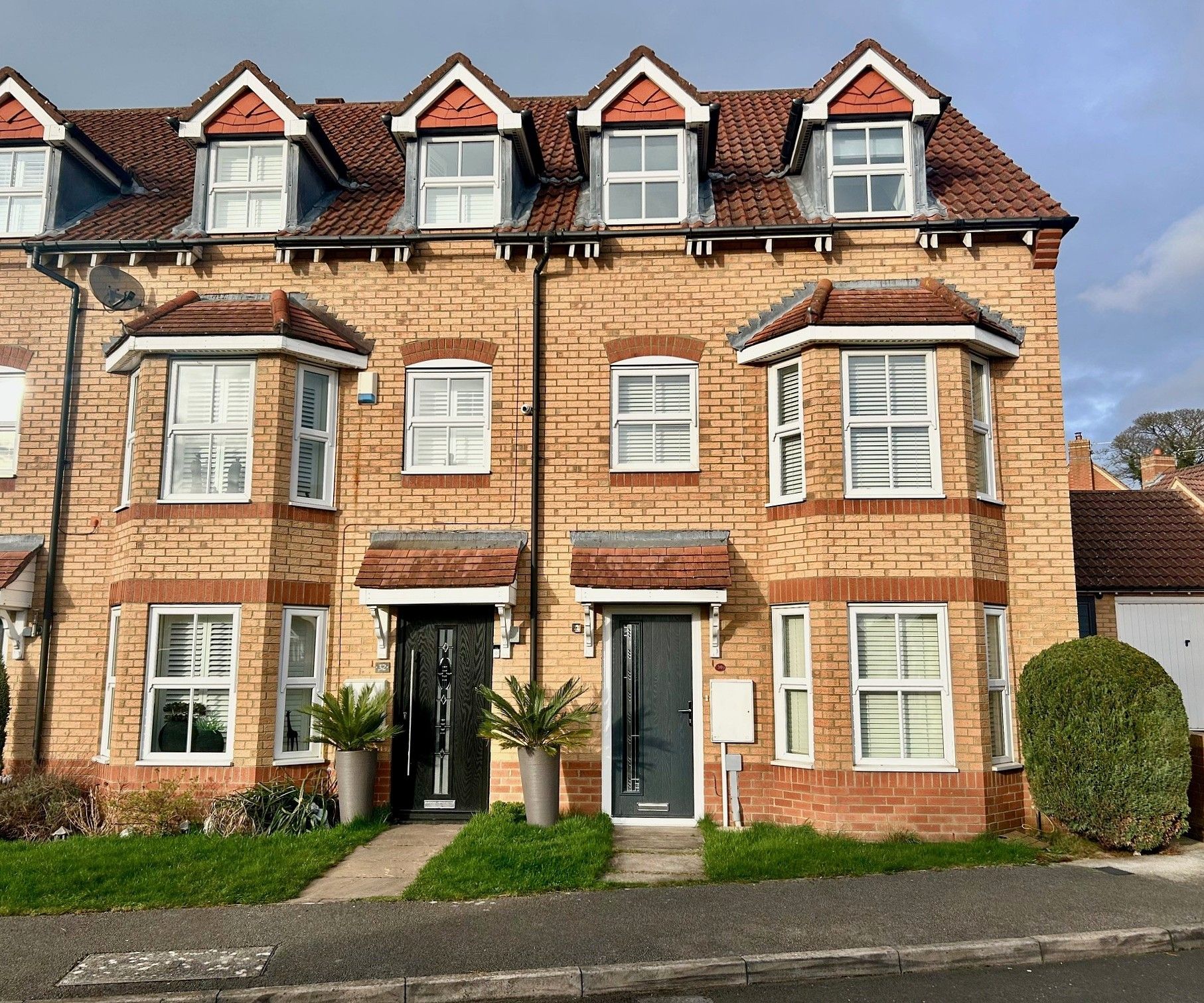 3 bedroom town house Sale Agreed in Bishop Auckland - Front Elevation.