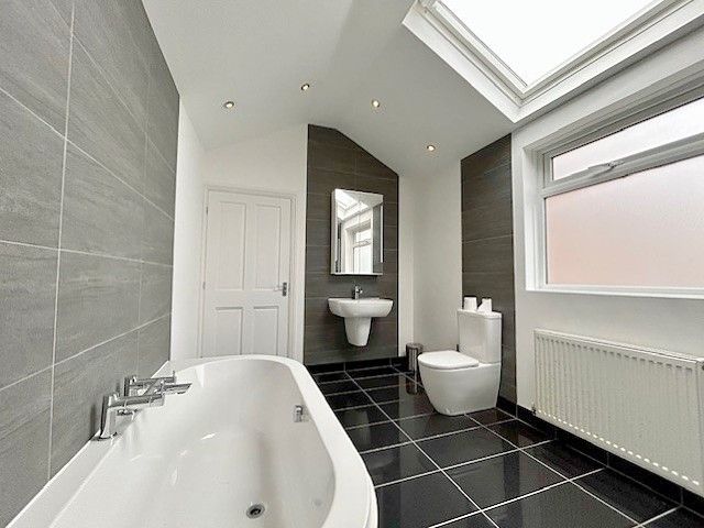 2 bedroom mid terraced house For Sale in Bishop Auckland - Bathroom.