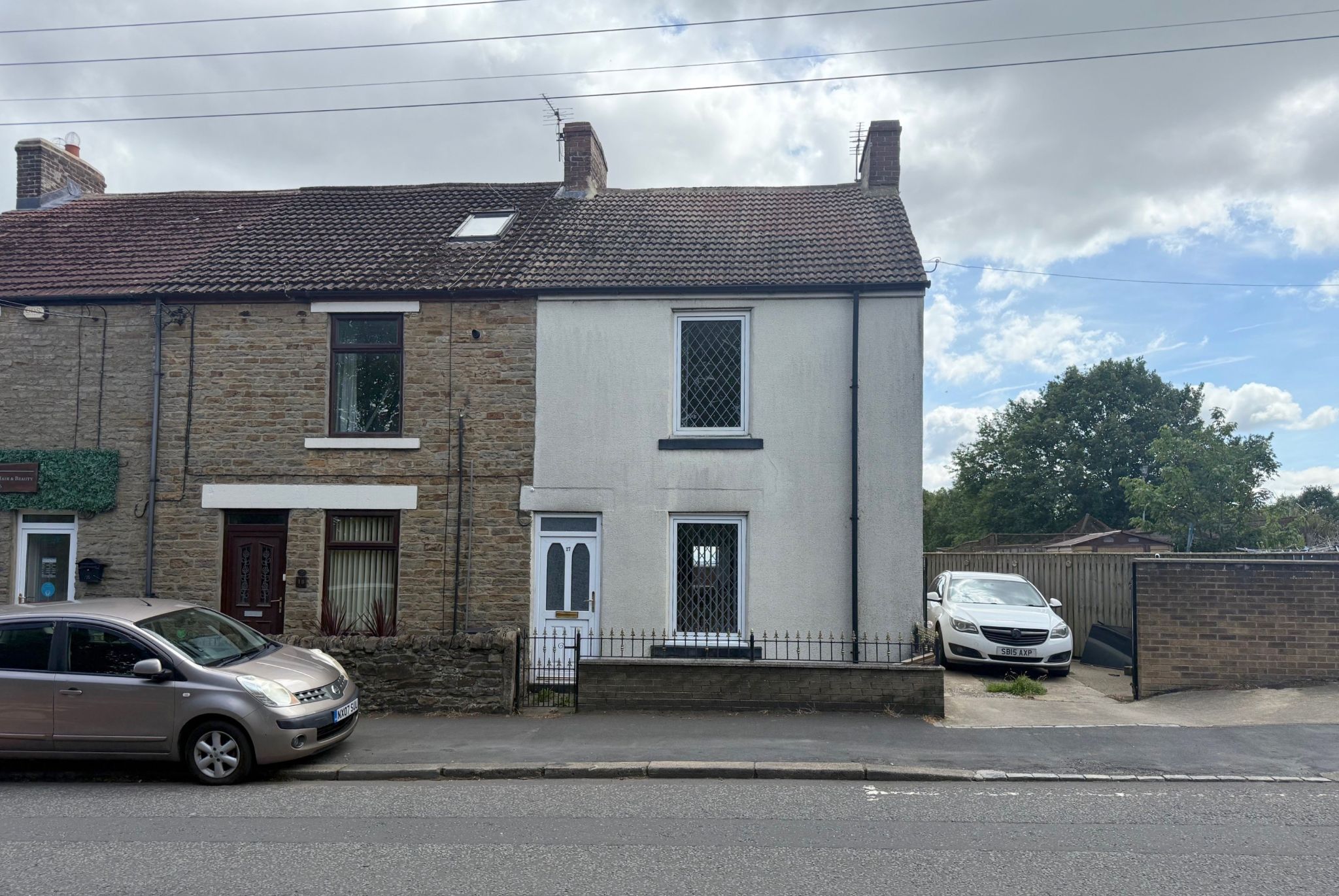 2 bedroom end terraced house For Sale in Bishop Auckland - Front Elevation.