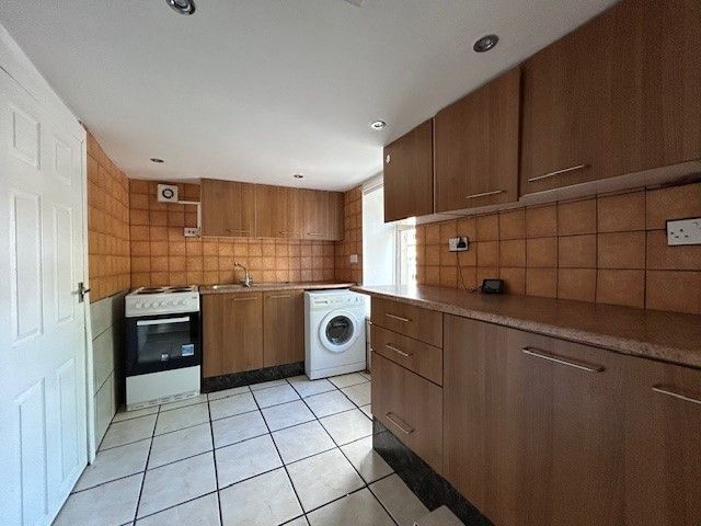 3 bedroom mid terraced house For Sale in Shildon - Kitchen.