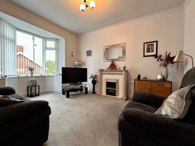 4 bedroom end terraced house For Sale in Evenwood - Second Lounge.