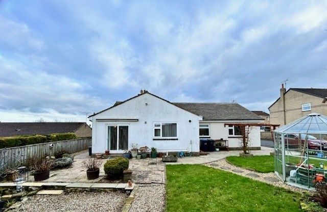 3 bedroom detached bungalow For Sale in Bishop Auckland - Property photograph.