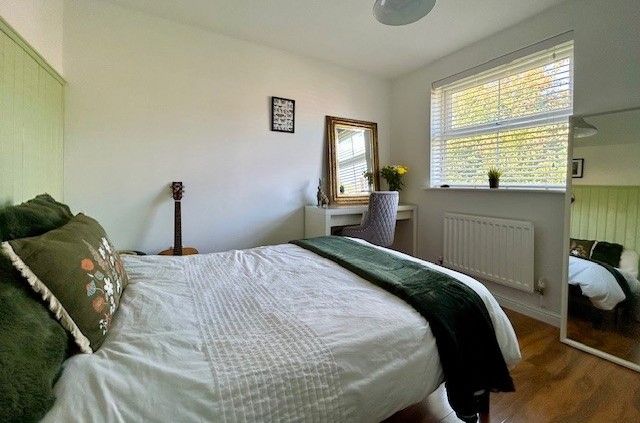 3 bedroom detached house Sale Agreed in Shildon - Bedroom Two.