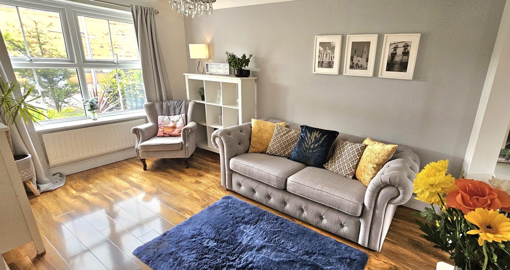 3 bedroom detached house Sale Agreed in Shildon - Lounge.
