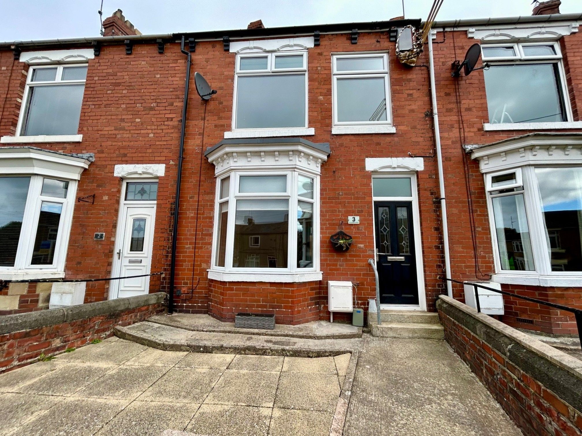 3 bedroom mid terraced house For Sale in Crook - Front Elevation.