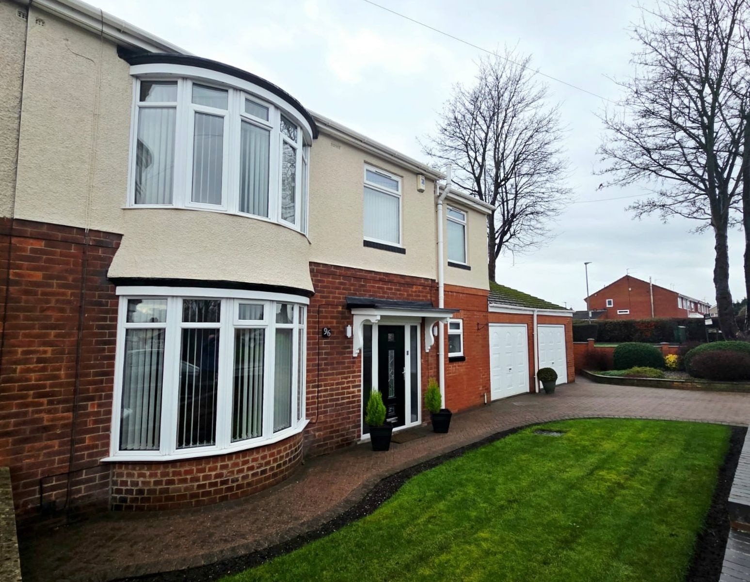 4 bedroom semi-detached house For Sale in Bishop Auckland - Property photograph.