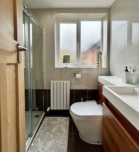  - Shower Room/Wc