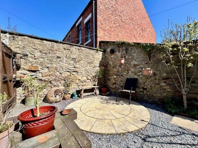 2 bedroom end terraced house For Sale in Bishop Auckland - Property photograph.