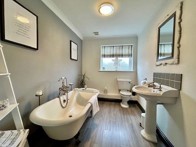  - Family Bathroom