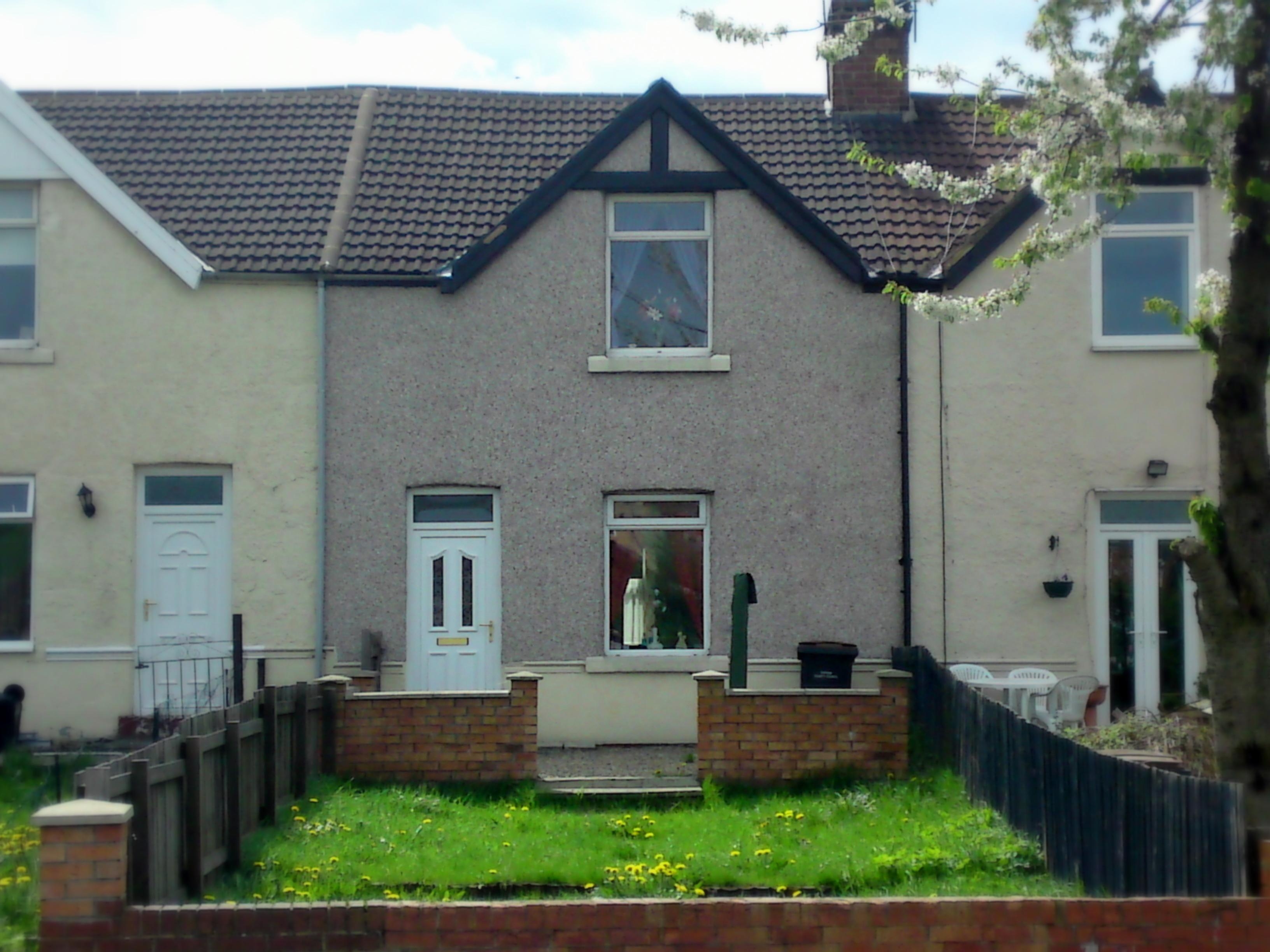 2 bedroom mid terraced house Sale Agreed in Bishop Auckland - Main Image.