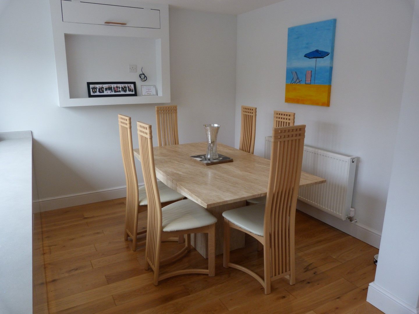 4 bedroom detached house For Sale in Broadstairs - Photograph 3