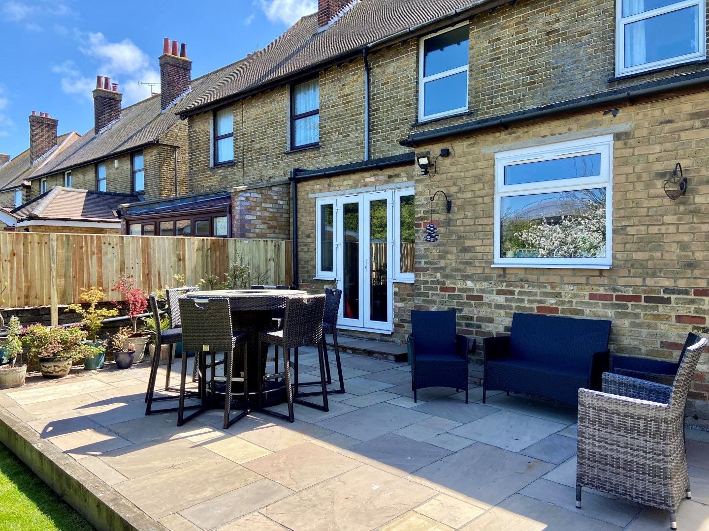 4 bedroom semi-detached house For Sale in Margate - Photograph 15