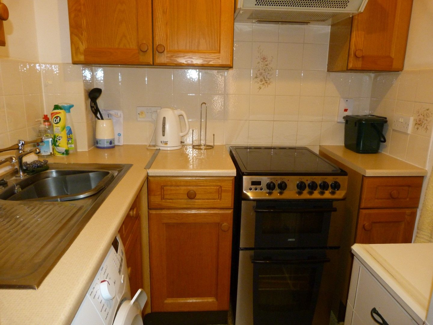 1 bedroom flat flat/apartment For Sale in Broadstairs - Photograph 3