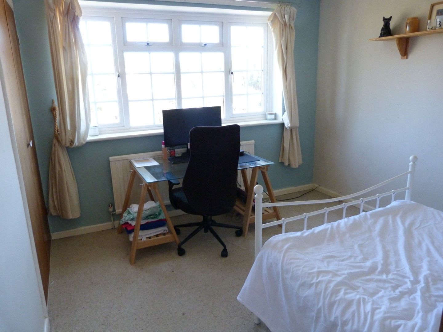 4 bedroom detached house For Sale in Broadstairs - Photograph 6