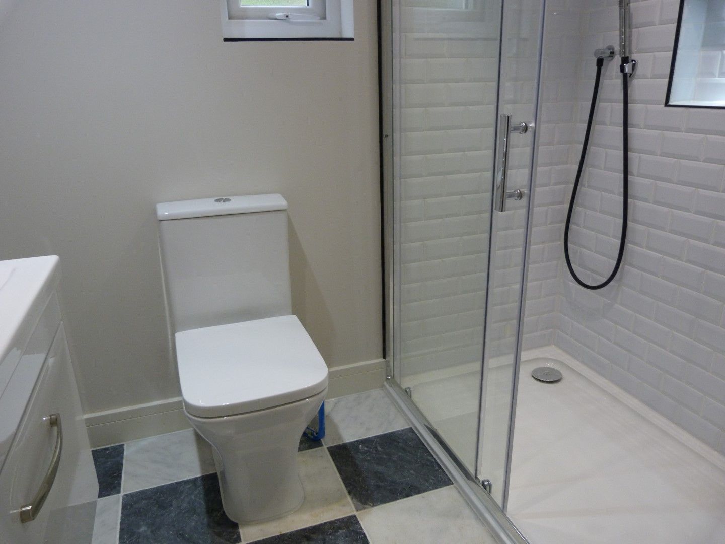 4 bedroom detached house For Sale in Broadstairs - Photograph 7