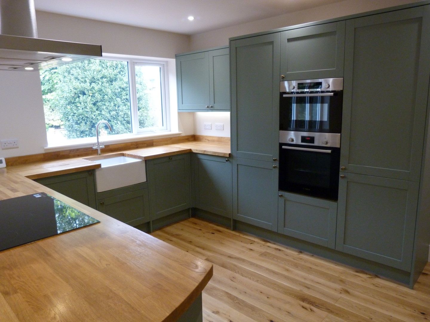 4 bedroom detached house For Sale in Broadstairs - Photograph 4