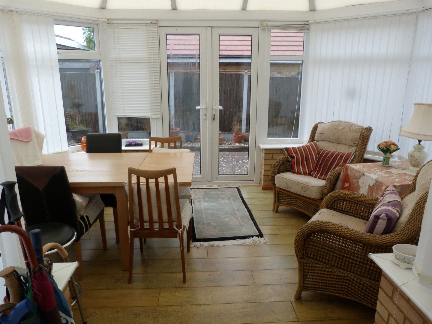 2 bedroom semi-detached bungalow For Sale in Broadstairs - Property photograph
