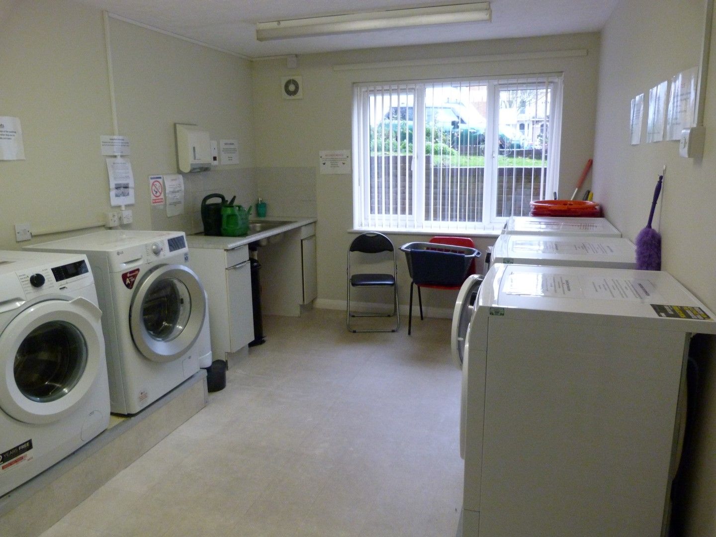 2 bedroom flat flat/apartment For Sale in Ramsgate - Photograph 9