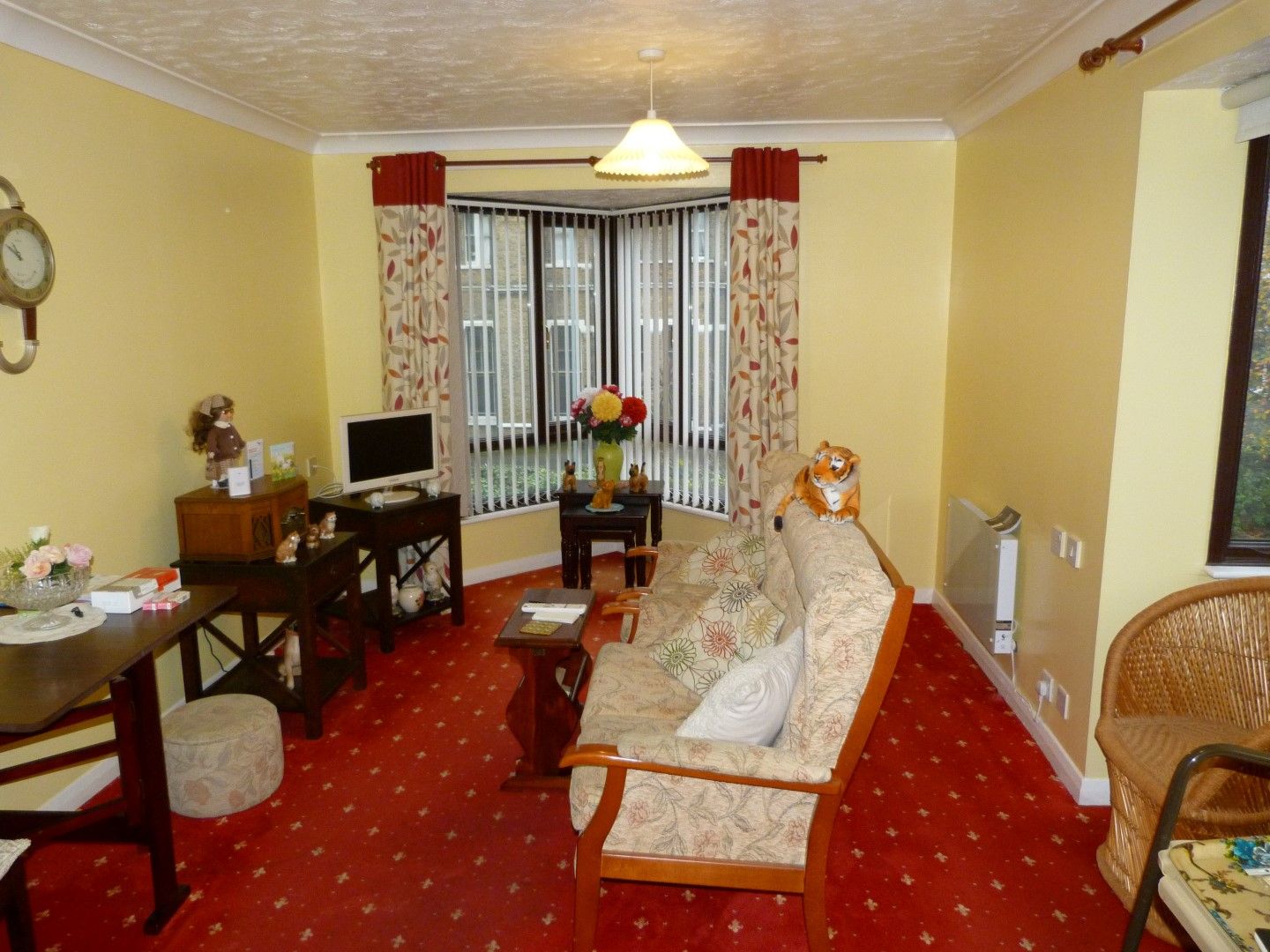 2 bedroom flat flat/apartment For Sale in Ramsgate - Photograph 3