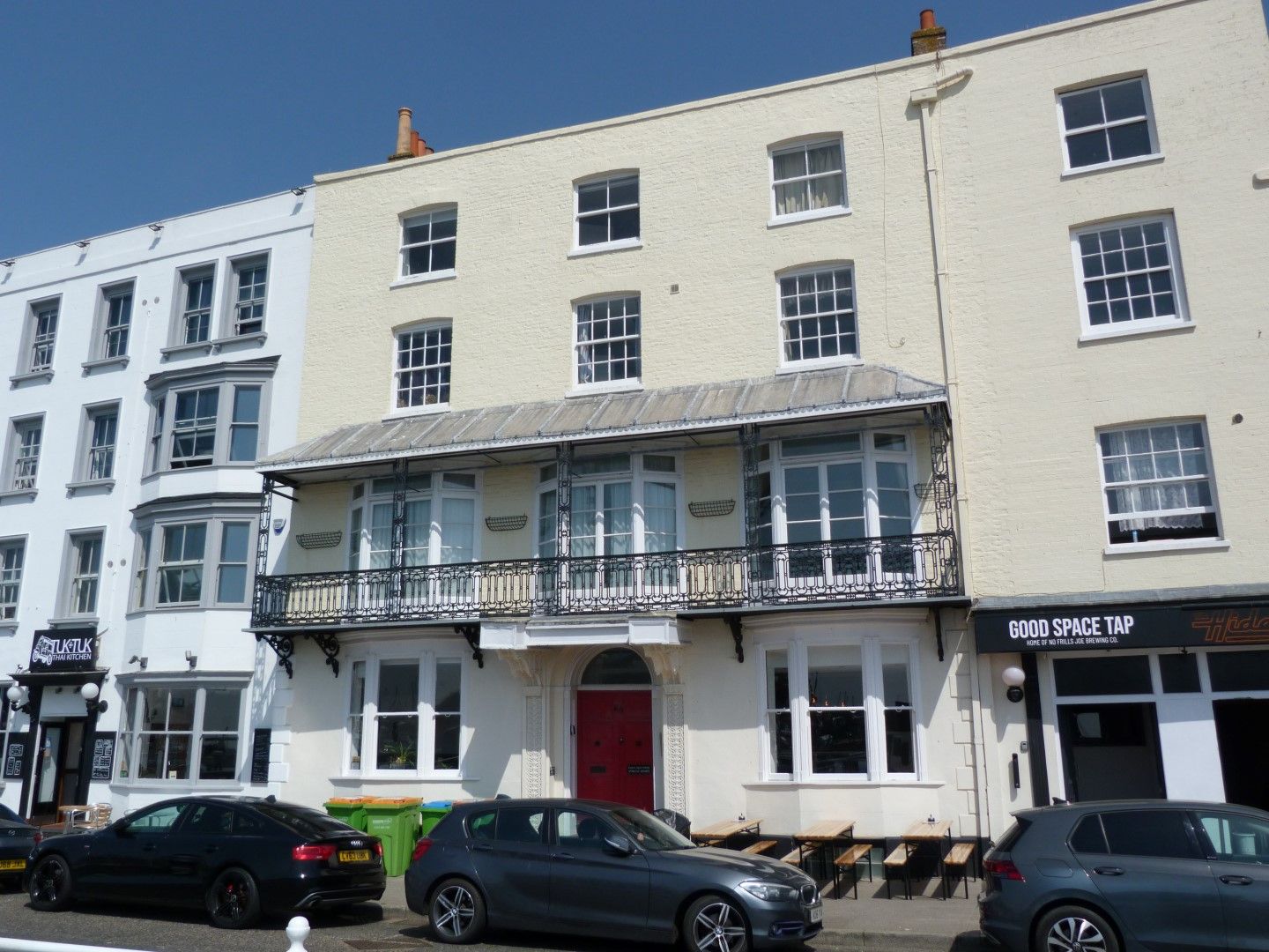 2 bedroom apartment flat/apartment For Sale in Ramsgate - Photograph 1