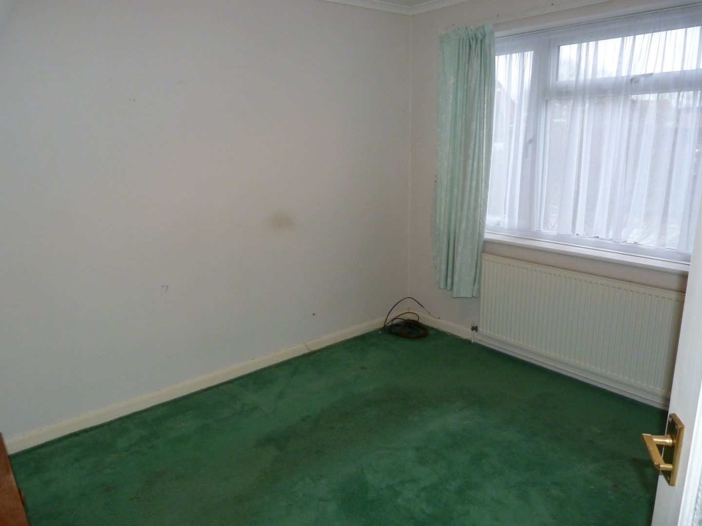 2 bedroom semi-detached bungalow For Sale in Broadstairs - Photograph 7