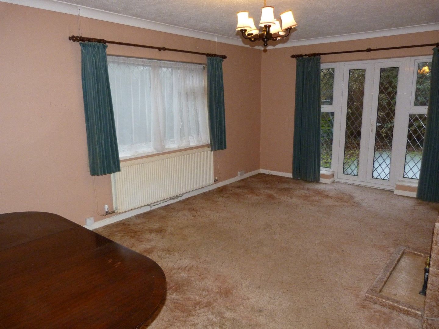 3 bedroom detached bungalow For Sale in Broadstairs - Property photograph