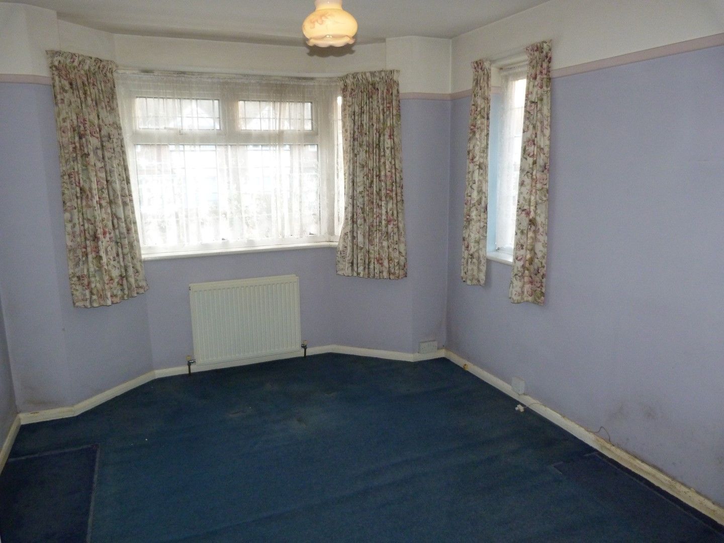 2 bedroom semi-detached bungalow For Sale in Broadstairs - Photograph 5